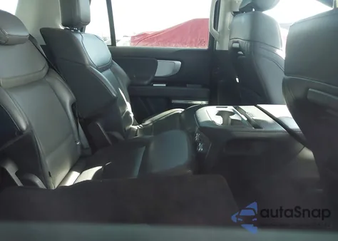 2025 Ford Expedition Active Max z USA, uszkodzony, nr VIN 1FMJK1J81SEA18422